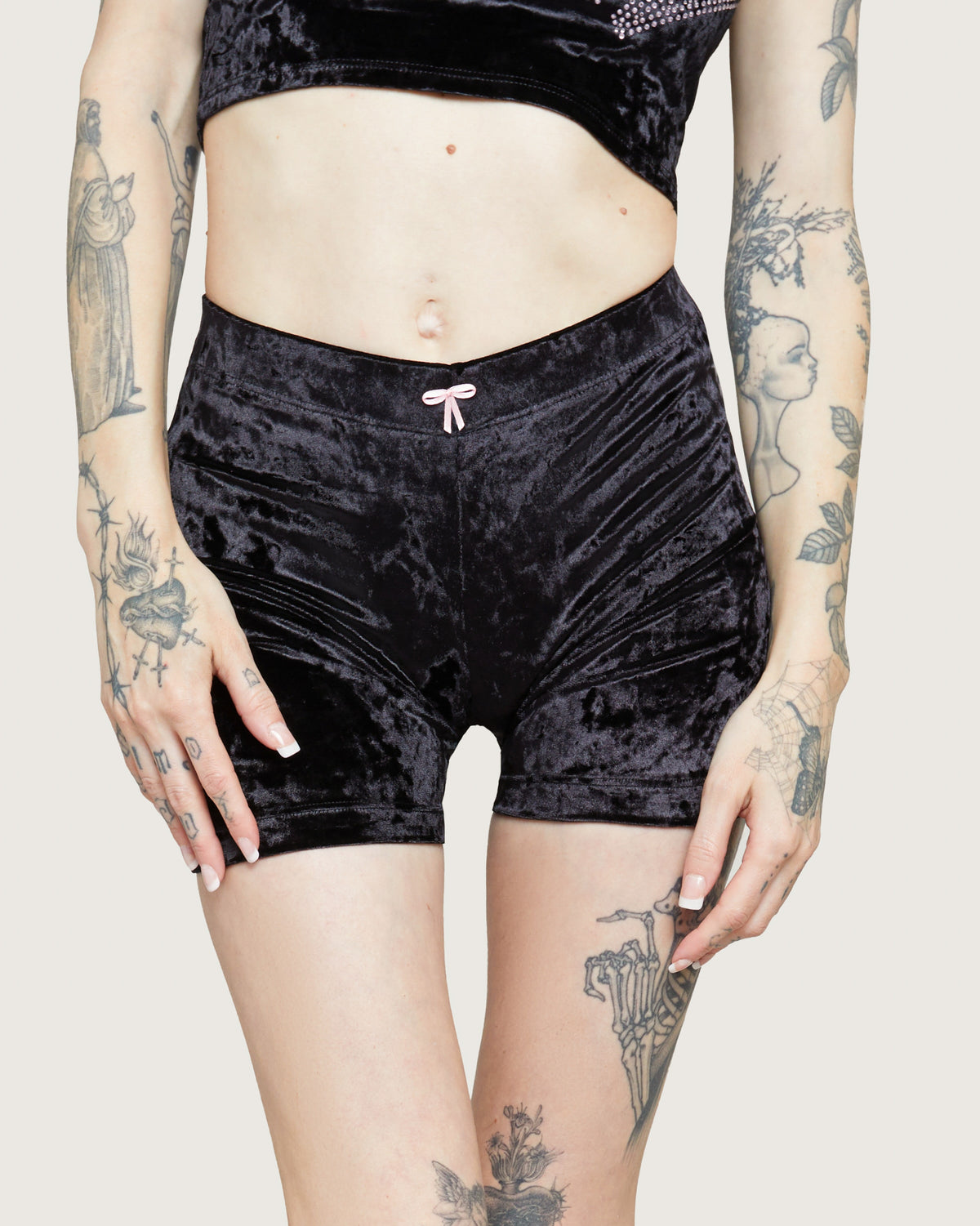 Heavenly Meow Hot Short ~ Noir, photo 4